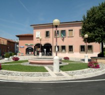 Arzene - piazza del Municipio